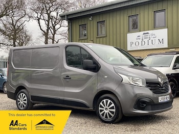Renault Trafic feature image