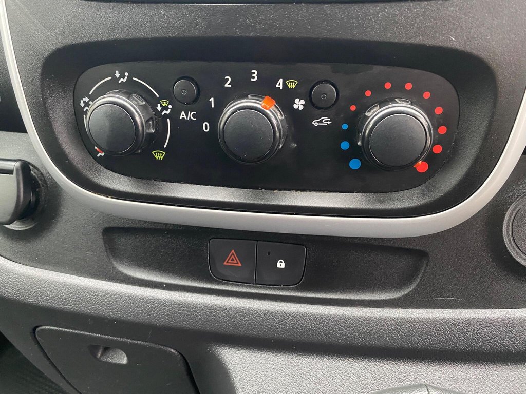 Used Renault Trafic 2015 for sale - 77037951: Photo 34