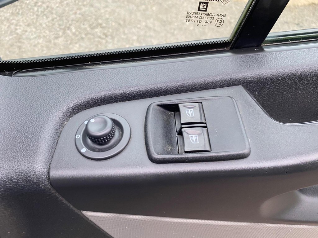 Used Renault Trafic 2015 for sale - 77037951: Photo 39