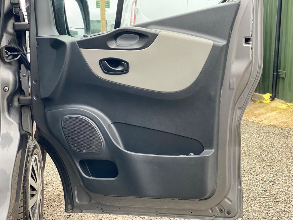 Used Renault Trafic 2015 for sale - 77037951: Photo 40