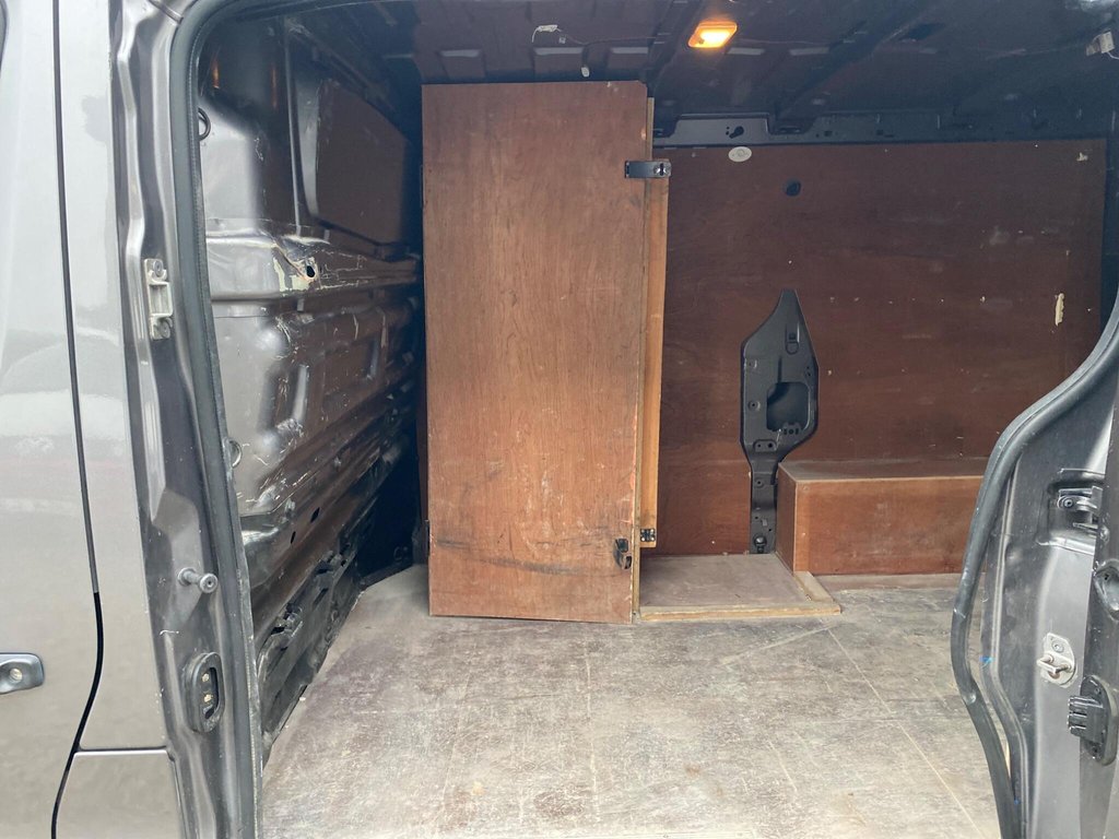 Used Renault Trafic 2015 for sale - 77037951: Photo 44