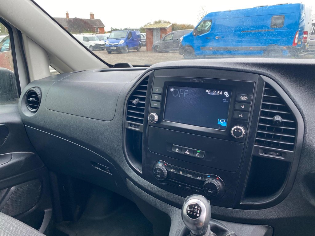 Used Mercedes-Benz Vito 2020 for sale - 76909818: Photo 33