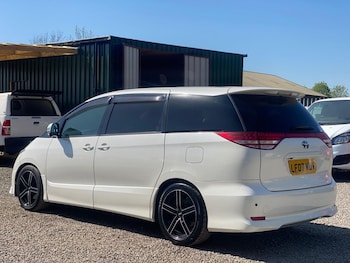 Used Toyota Estima 2018 for sale - 78463481: Photo