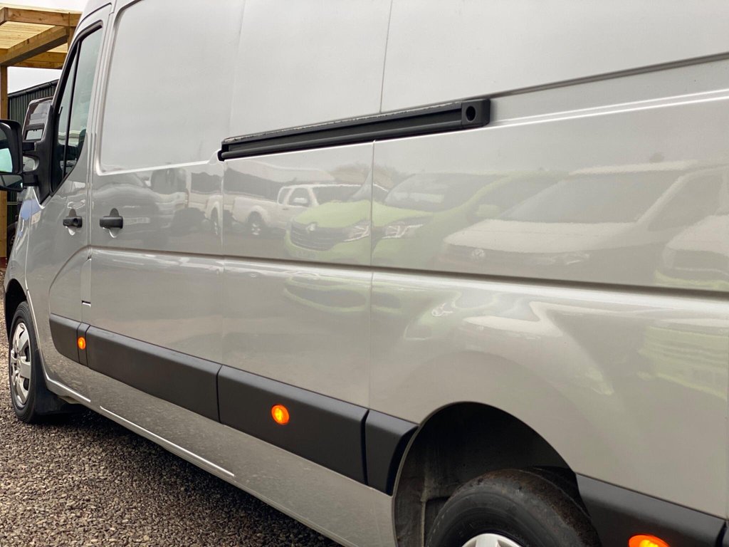 Used Renault Master 2017 for sale - 76740520: Photo 35