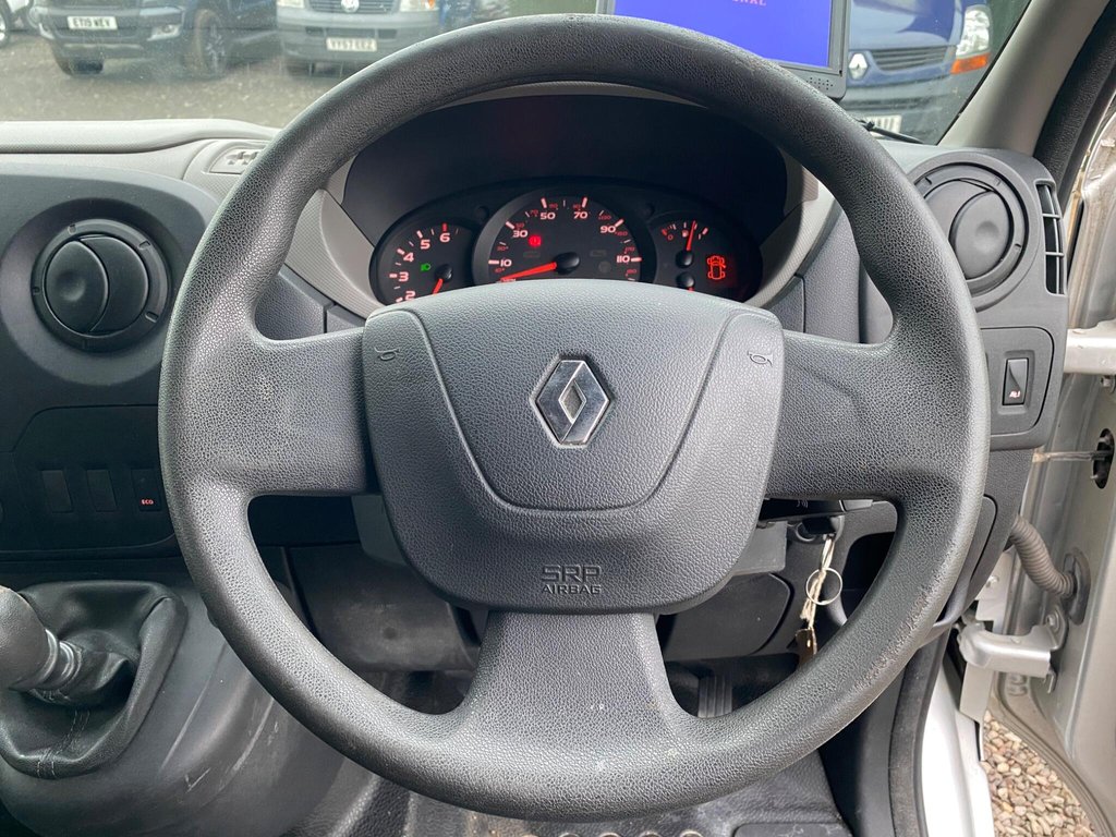 Used Renault Master 2017 for sale - 76740520: Photo 48