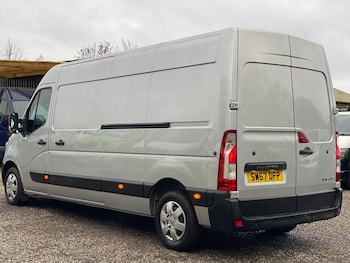 Used Renault Master 2017 for sale - 76740520: Photo