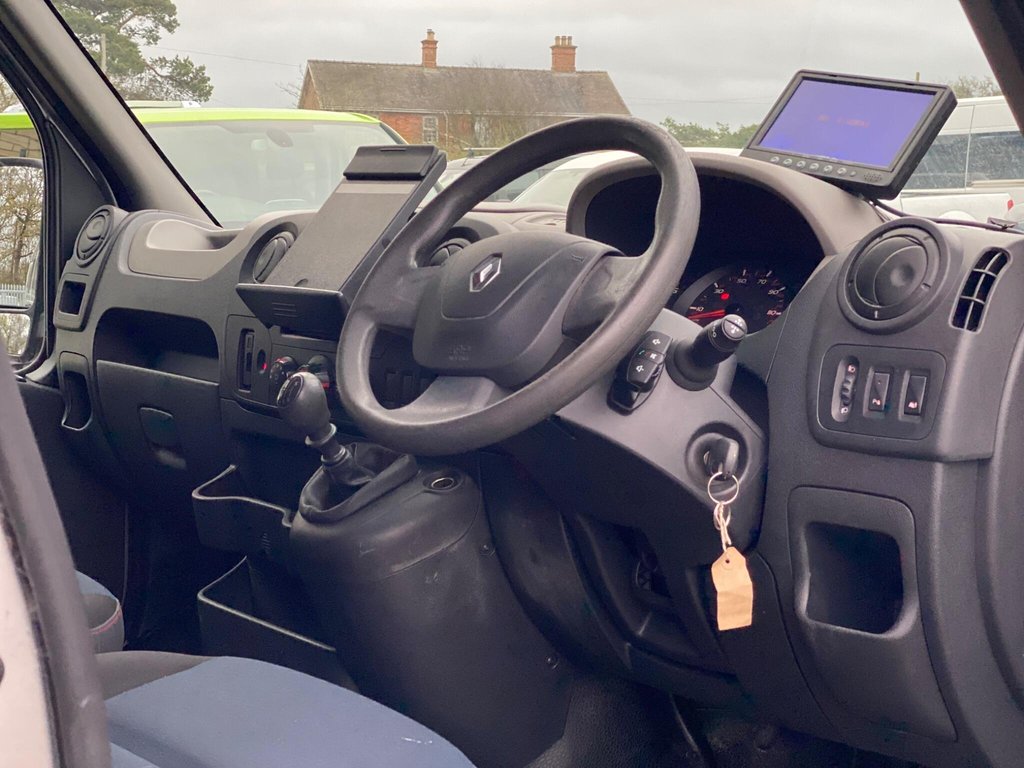 Used Renault Master 2017 for sale - 76740520: Photo 6