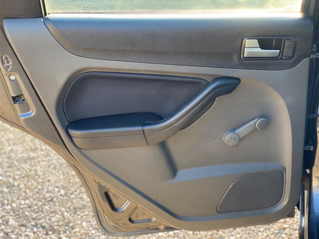 Used Ford Focus 2007 for sale - 77054212: Photo 50