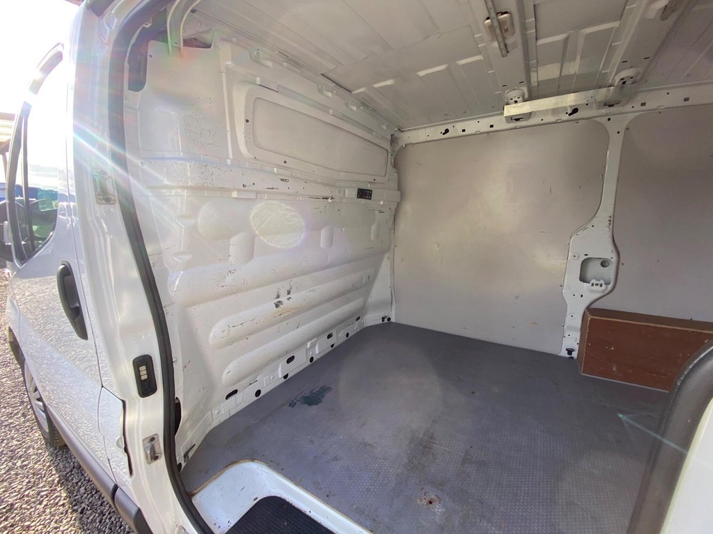 Used Renault Trafic 2014 for sale - 76481784: Photo 41