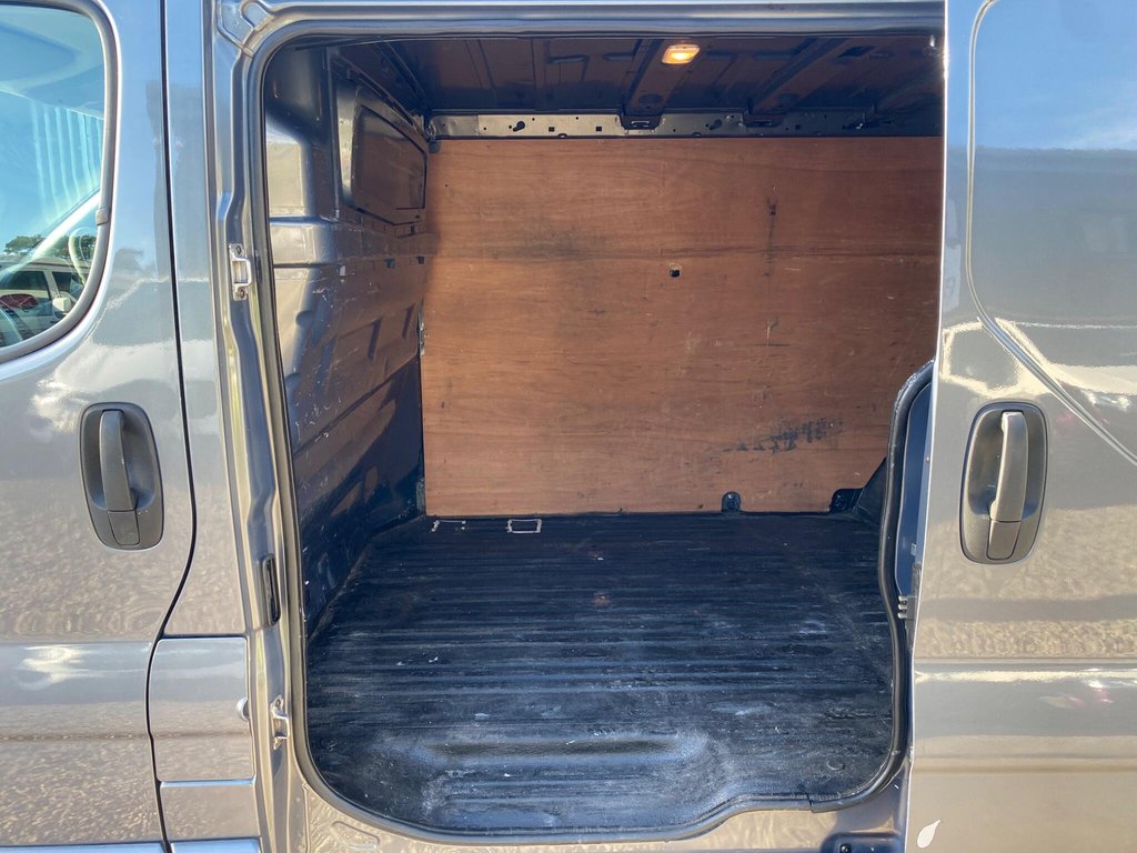 Used Vauxhall Vivaro 2014 for sale - 76438994: Photo 37
