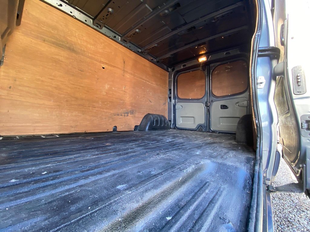 Used Vauxhall Vivaro 2014 for sale - 76438994: Photo 9