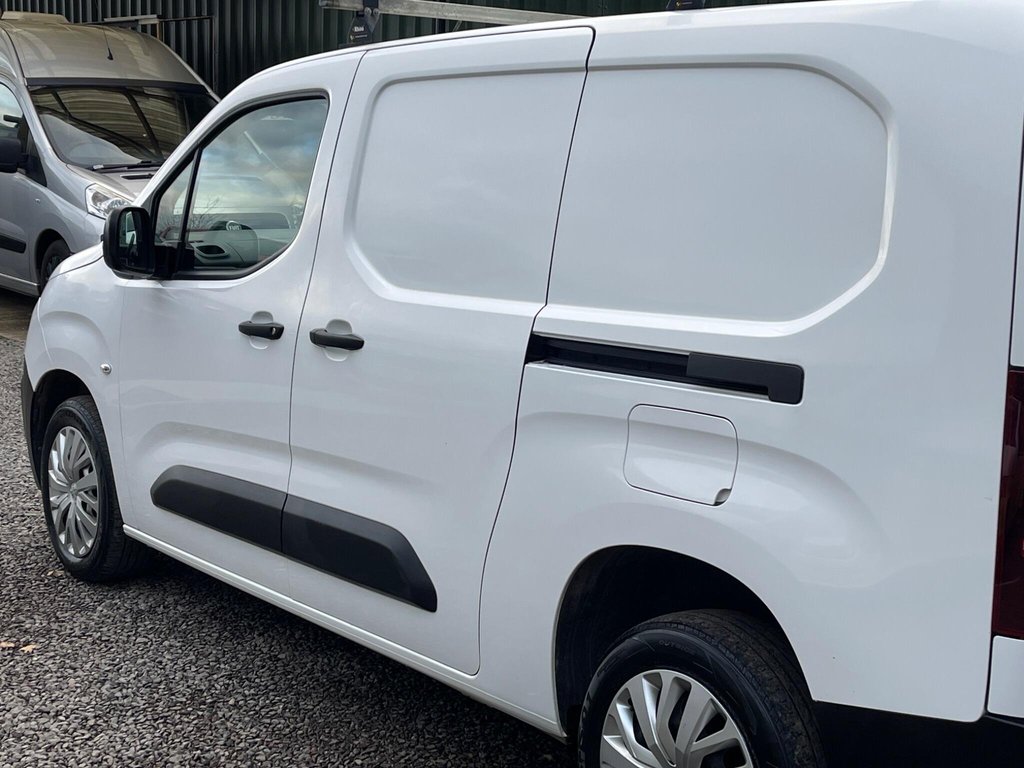 Used Peugeot Partner 2021 for sale - 76635496: Photo 32