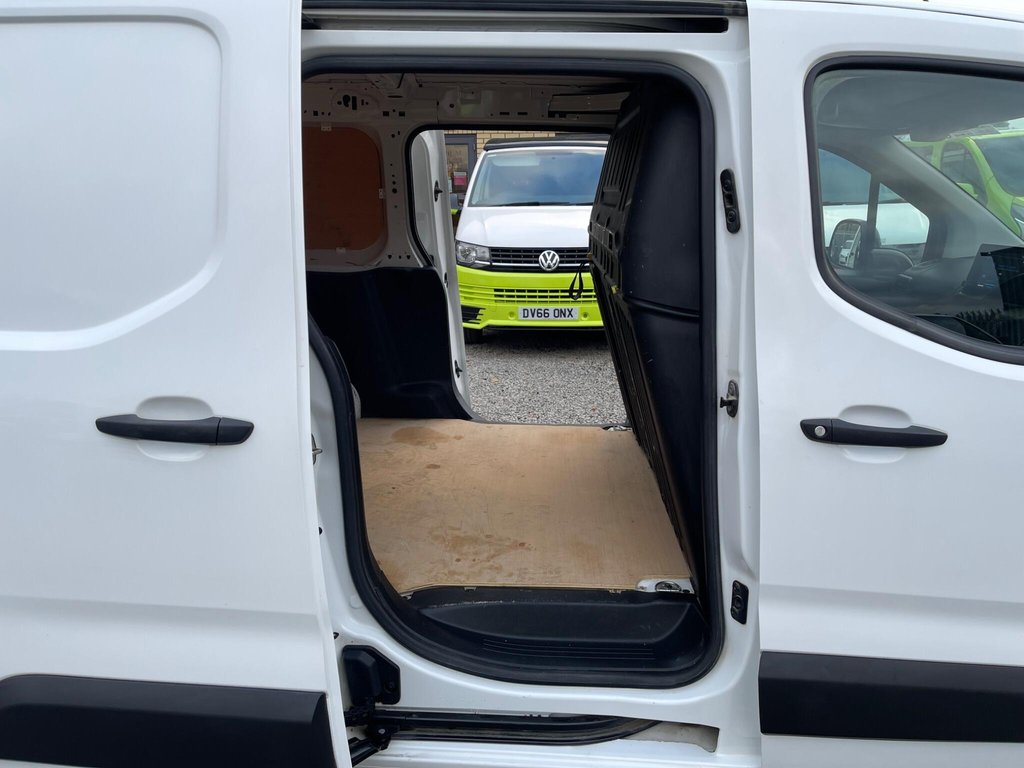 Used Peugeot Partner 2021 for sale - 76635496: Photo 44