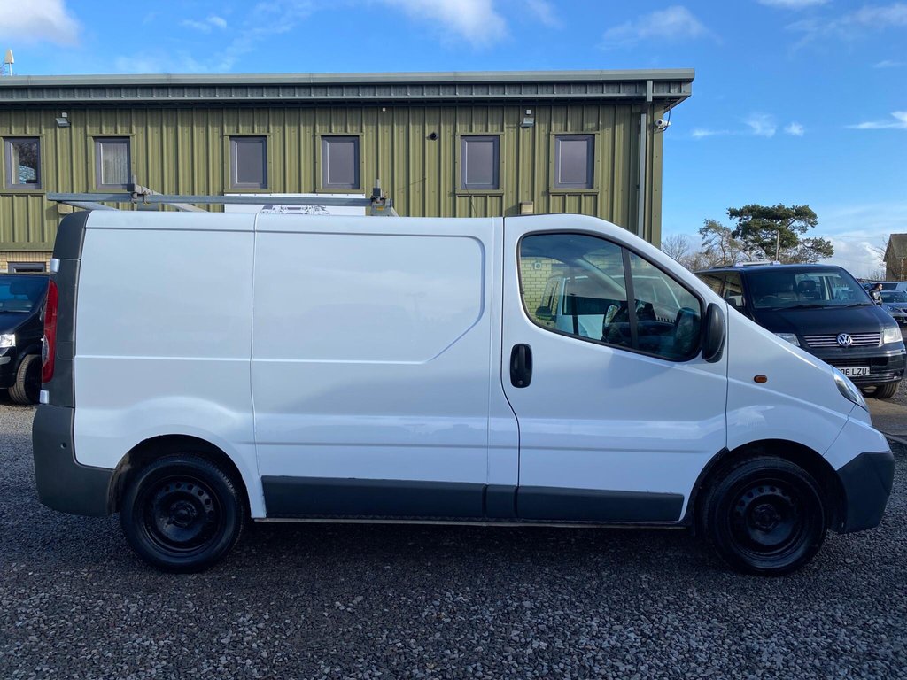 Used Vauxhall Vivaro 2011 for sale - 77748381: Photo 23