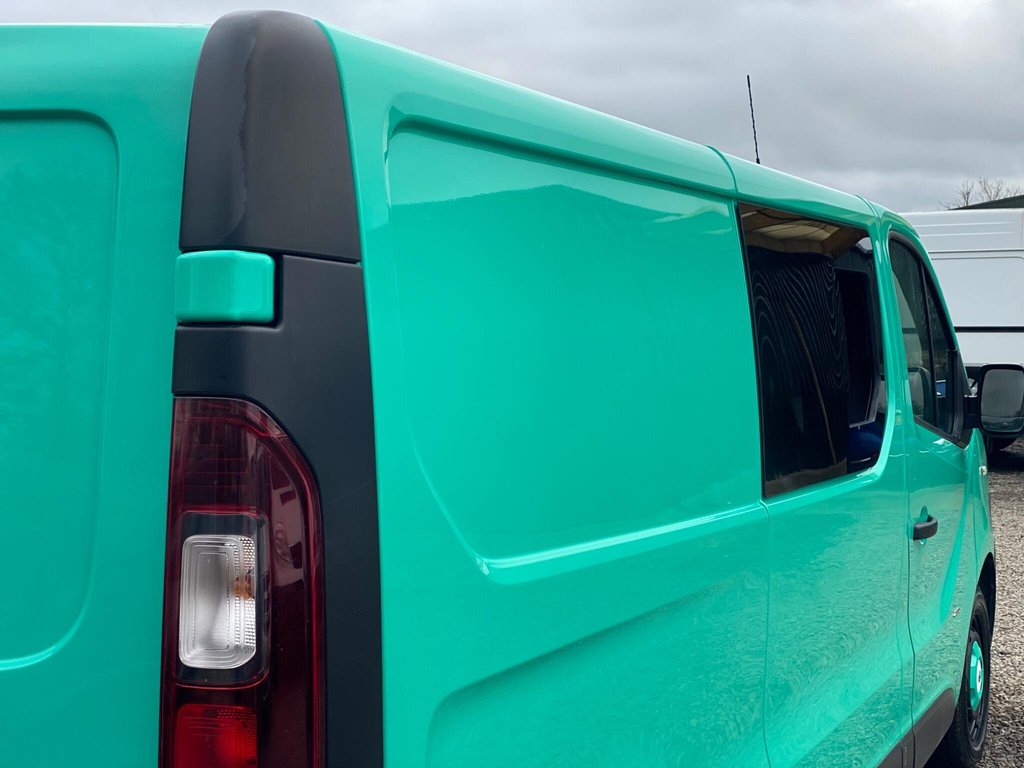 Used Vauxhall Vivaro 2017 for sale - 77710898: Photo 43