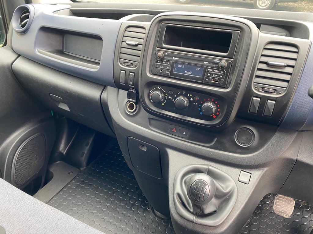 Used Vauxhall Vivaro 2017 for sale - 77710898: Photo 46
