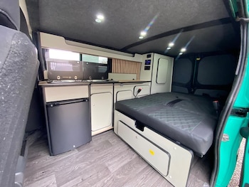 Used Vauxhall Vivaro 2017 for sale - 77710898: Photo