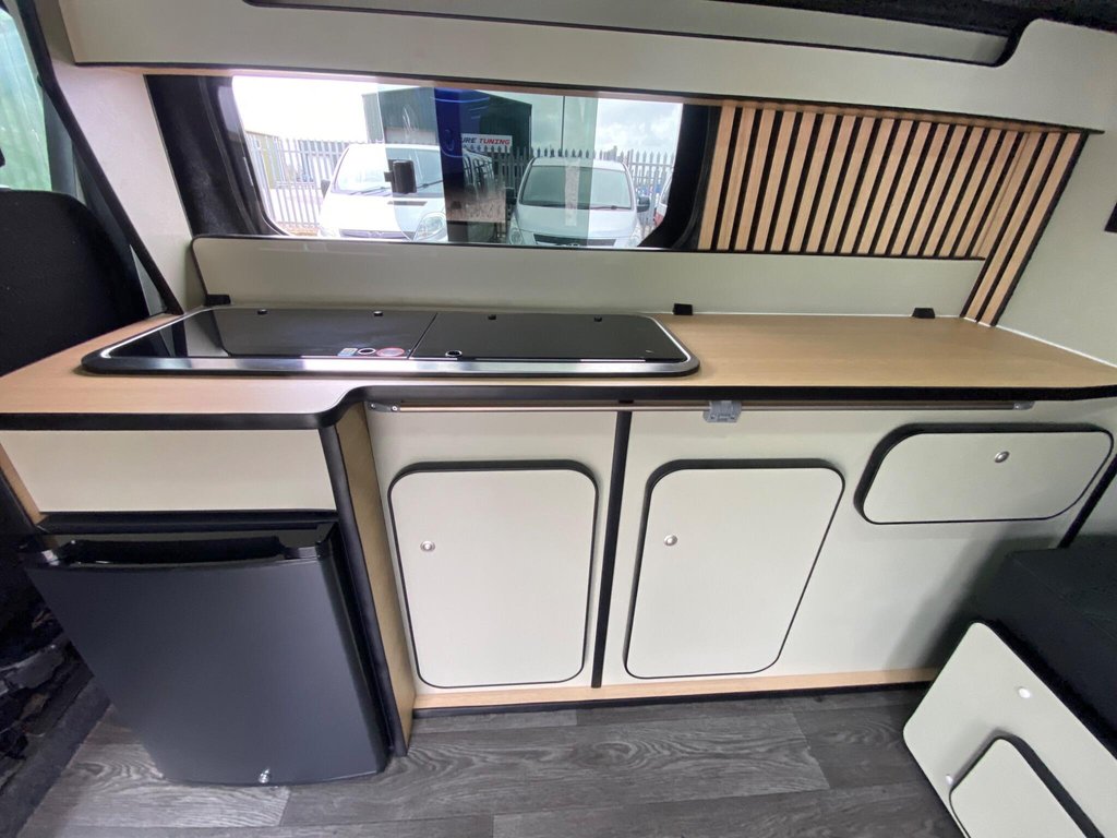 Used Vauxhall Vivaro 2017 for sale - 77710898: Photo 7