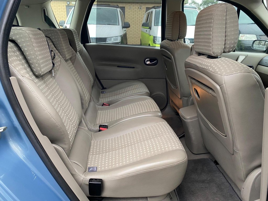 Used Renault Megane 2005 for sale - 77288358: Photo 11