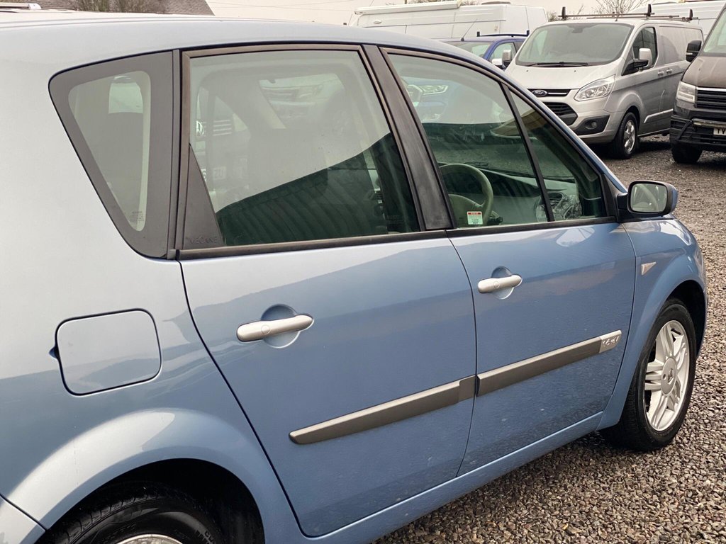 Used Renault Megane 2005 for sale - 77288358: Photo 29