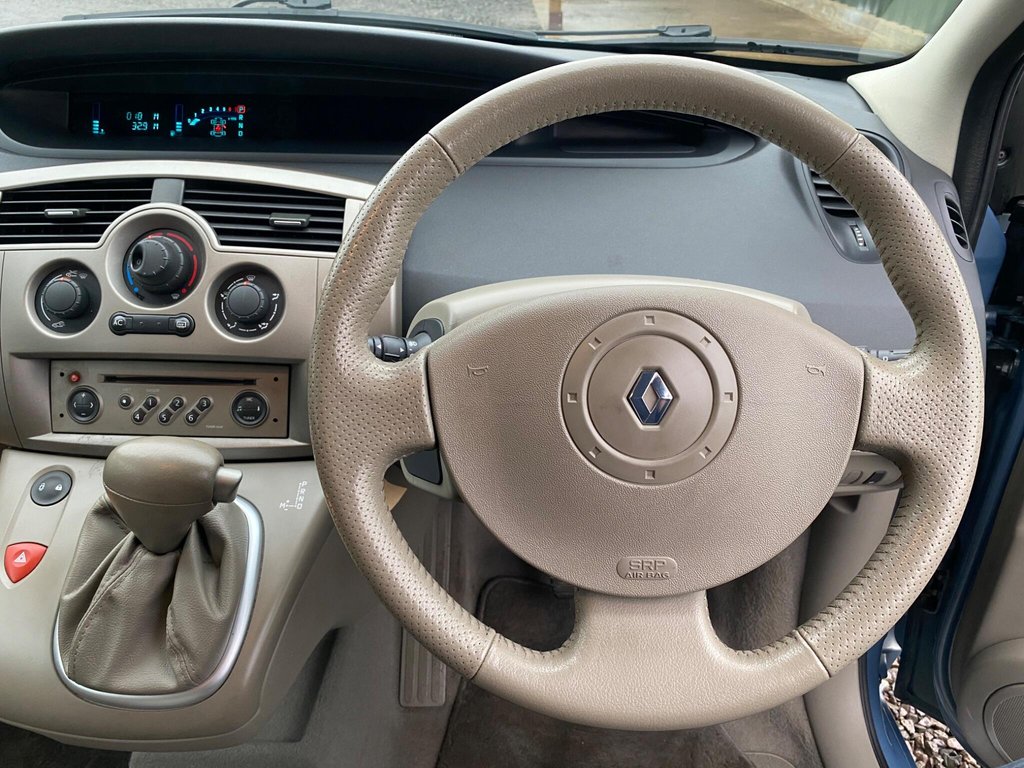 Used Renault Megane 2005 for sale - 77288358: Photo 36