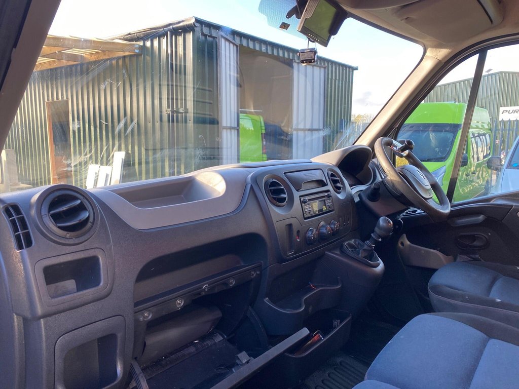 Used Renault Master 2015 for sale - 76376130: Photo 11