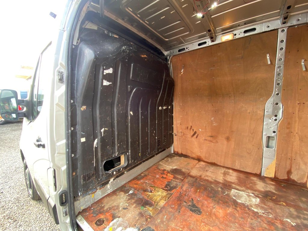 Used Renault Master 2015 for sale - 76376130: Photo 43