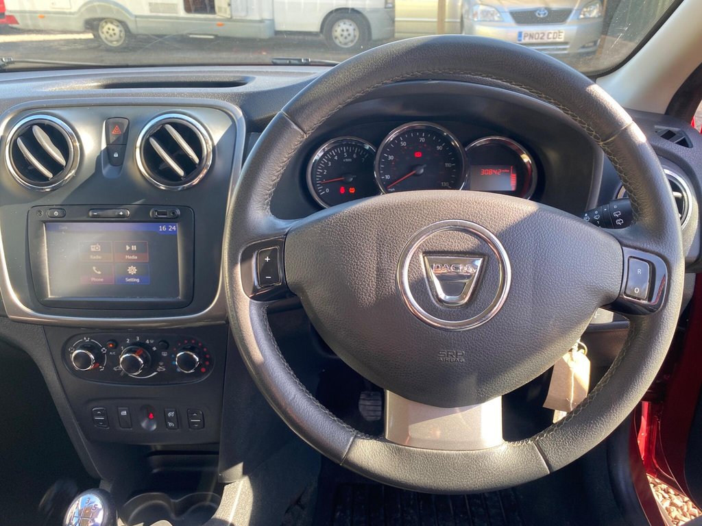 Used Dacia Sandero Stepway 2016 for sale - 78158506: Photo 9