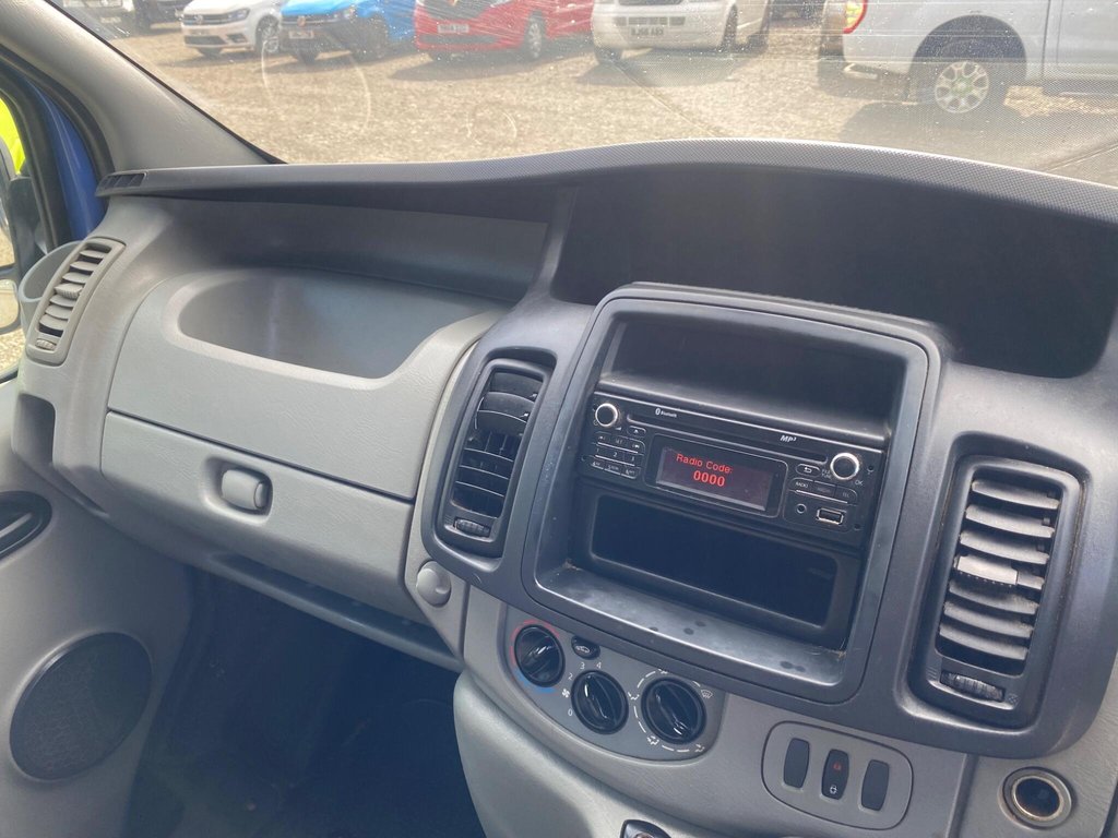 Used Vauxhall Vivaro 2014 for sale - 78186846: Photo 7
