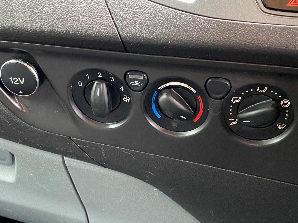 Used Ford Transit Custom 2017 for sale - 77849940: Photo 9
