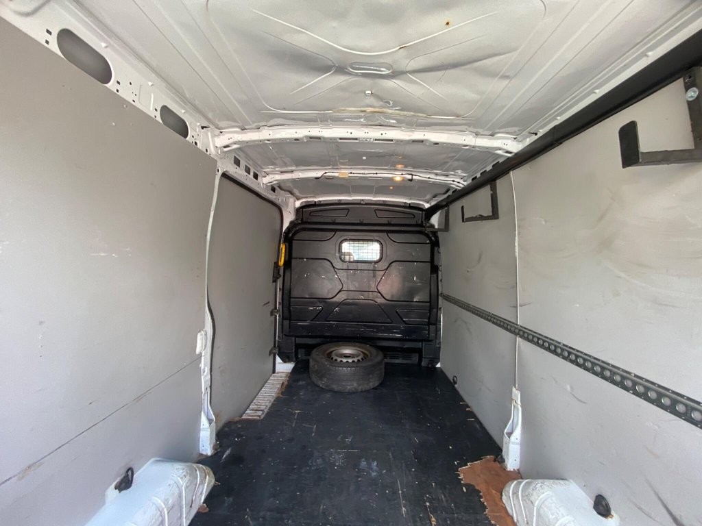 Used Ford Transit 2017 for sale - 77898937: Photo 10