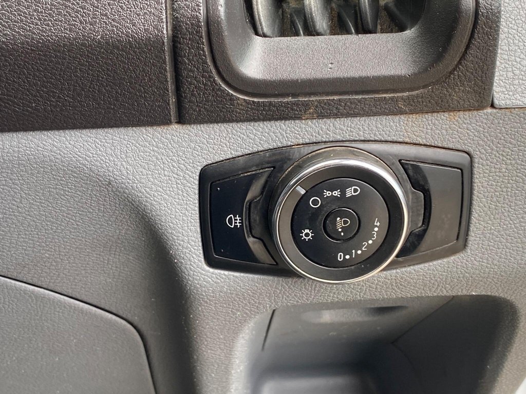 Used Ford Transit 2017 for sale - 77898937: Photo 42