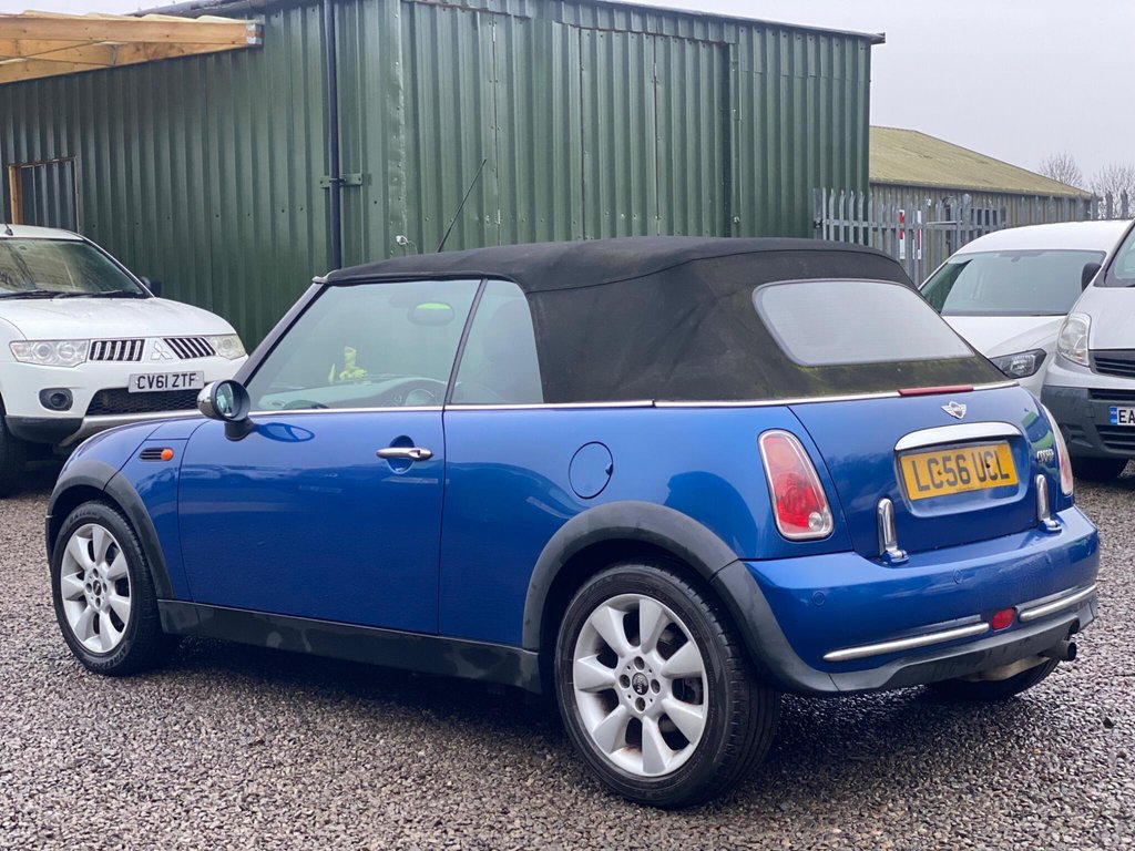 Used MINI Convertible 2006 for sale - 77470523: Photo 23