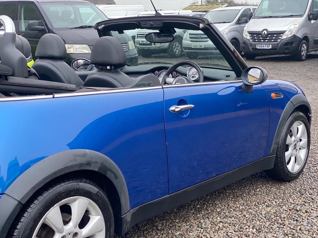 Used MINI Convertible 2006 for sale - 77470523: Photo 37