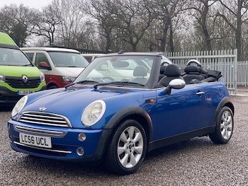 Used MINI Convertible 2006 for sale - 77470523: Photo
