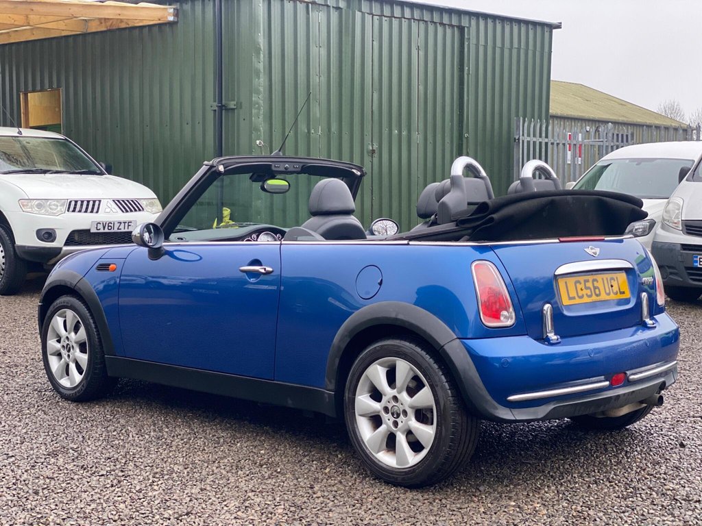 Used MINI Convertible 2006 for sale - 77470523: Photo 4