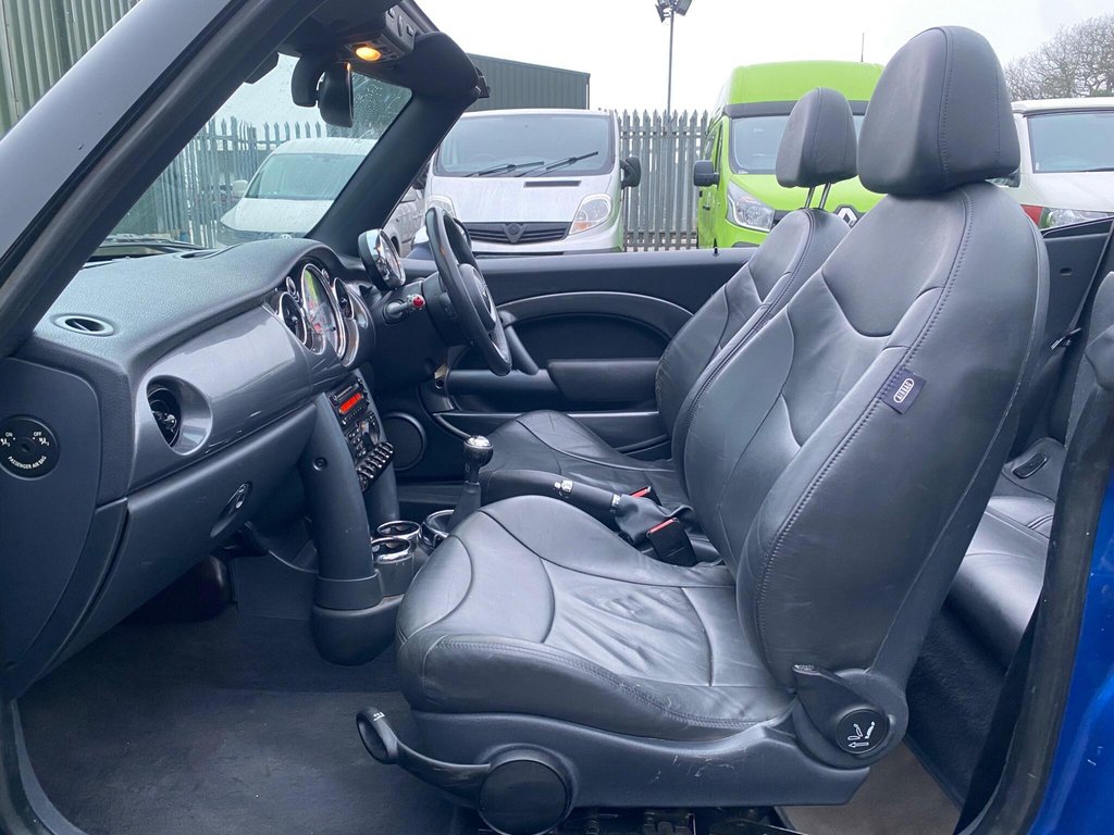 Used MINI Convertible 2006 for sale - 77470523: Photo 49