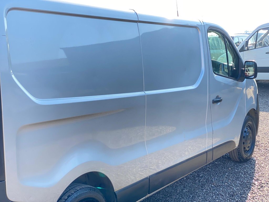 Used Vauxhall Vivaro 2018 for sale - 77780110: Photo 24