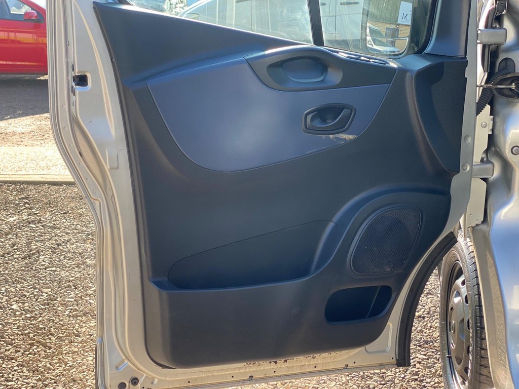 Used Vauxhall Vivaro 2018 for sale - 77780110: Photo 36