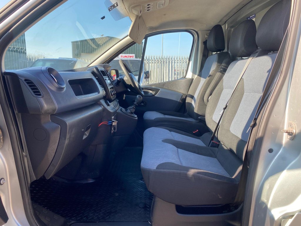 Used Vauxhall Vivaro 2018 for sale - 77780110: Photo 9