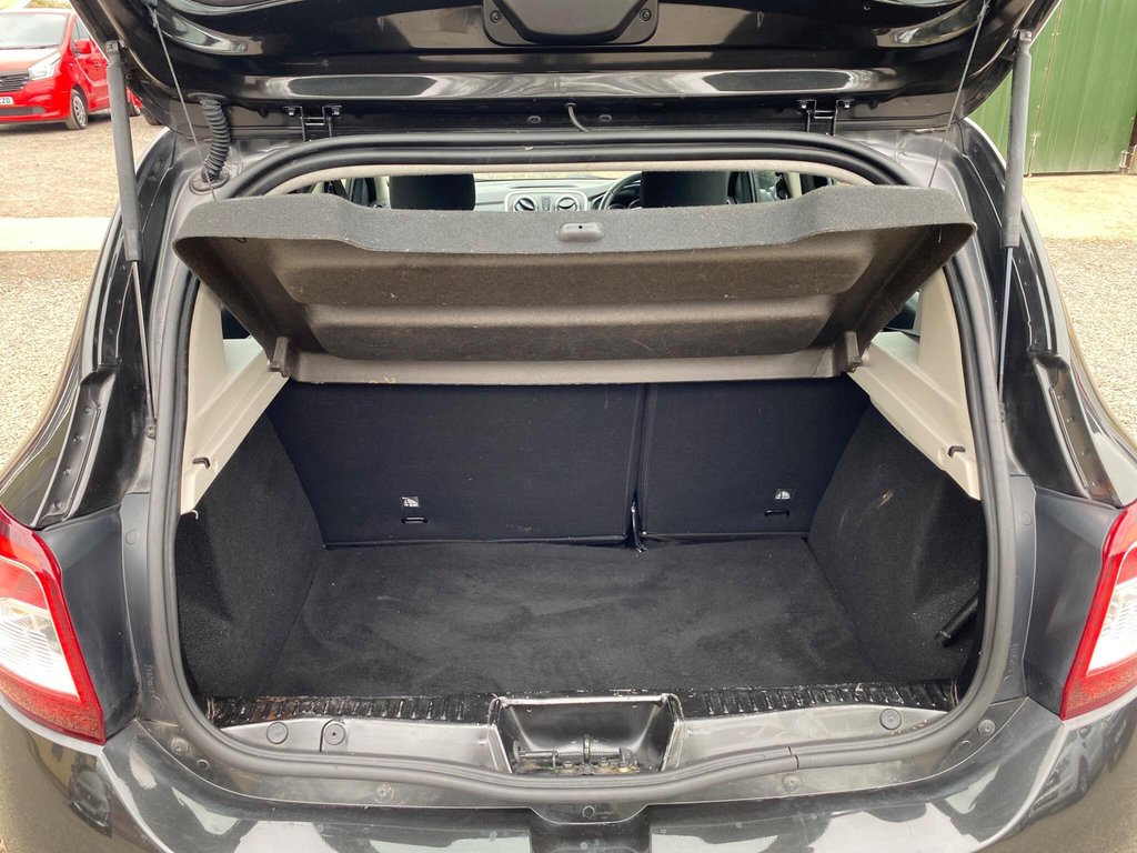 Used Dacia Sandero Stepway 2016 for sale - 78102746: Photo 11