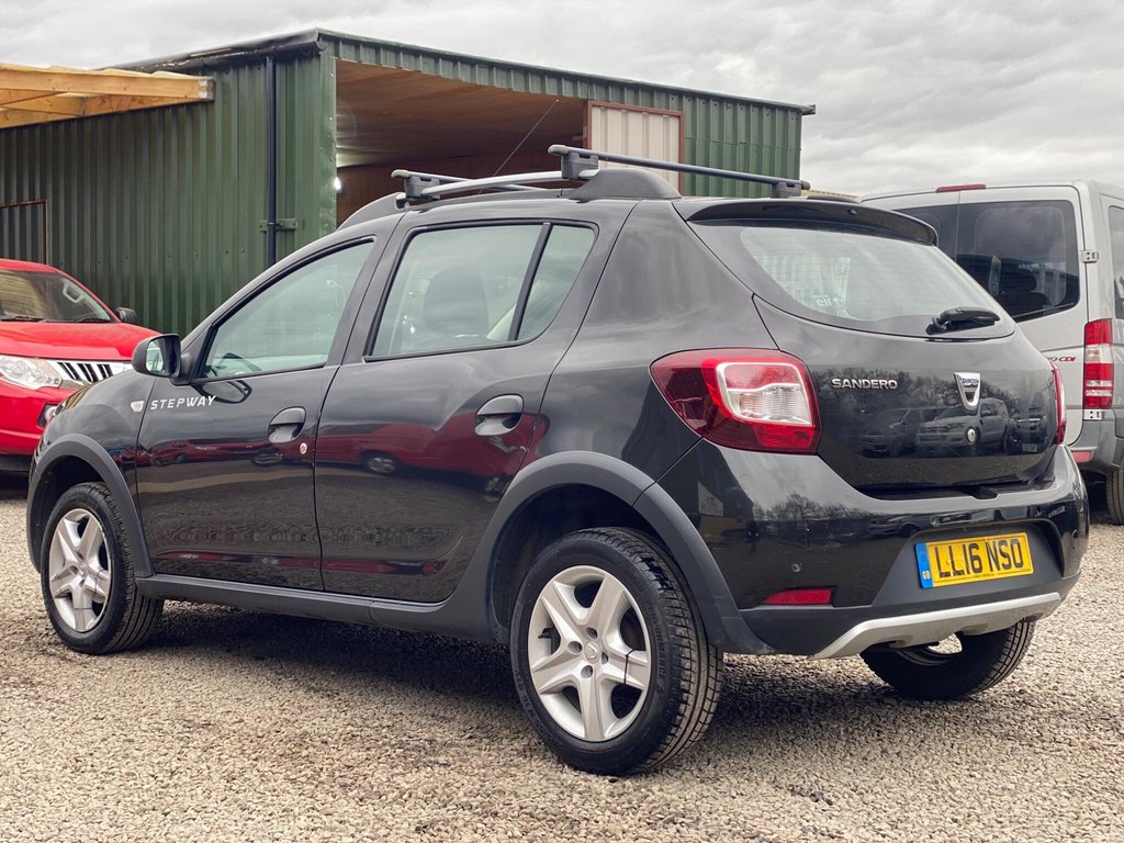 Used Dacia Sandero Stepway 2016 for sale - 78102746: Photo 19