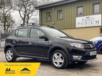 Used Dacia Sandero Stepway 2016 for sale - 78102746: Photo