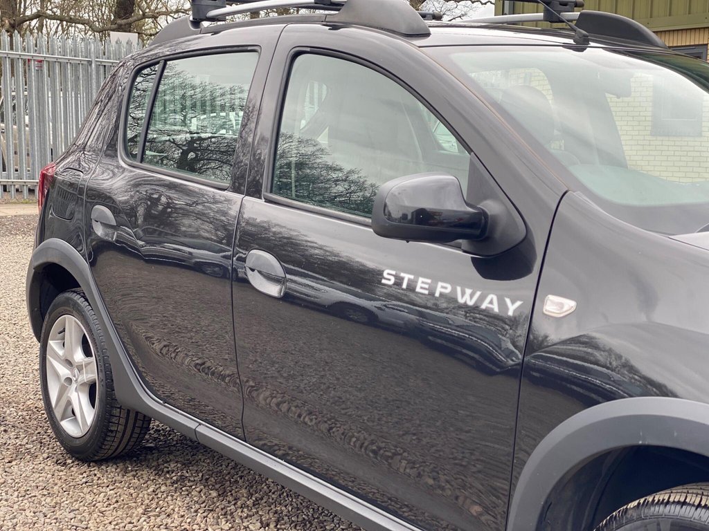 Used Dacia Sandero Stepway 2016 for sale - 78102746: Photo 23