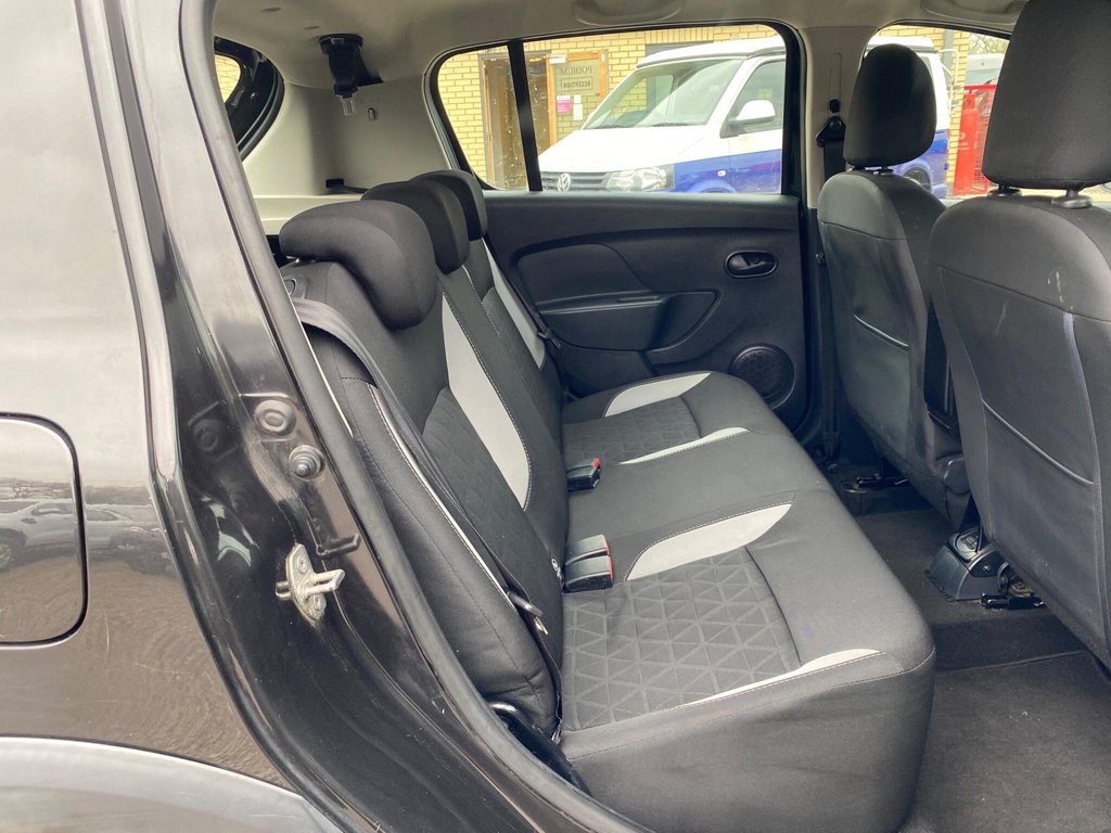 Used Dacia Sandero Stepway 2016 for sale - 78102746: Photo 8