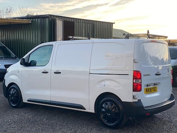 Used Peugeot Expert 2018 for sale - 76665503: Photo