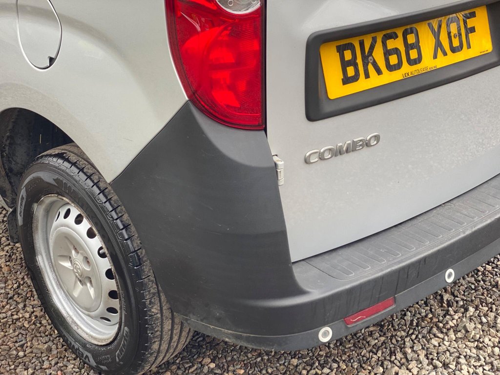 Used Vauxhall Combo 2018 for sale - 77631685: Photo 29