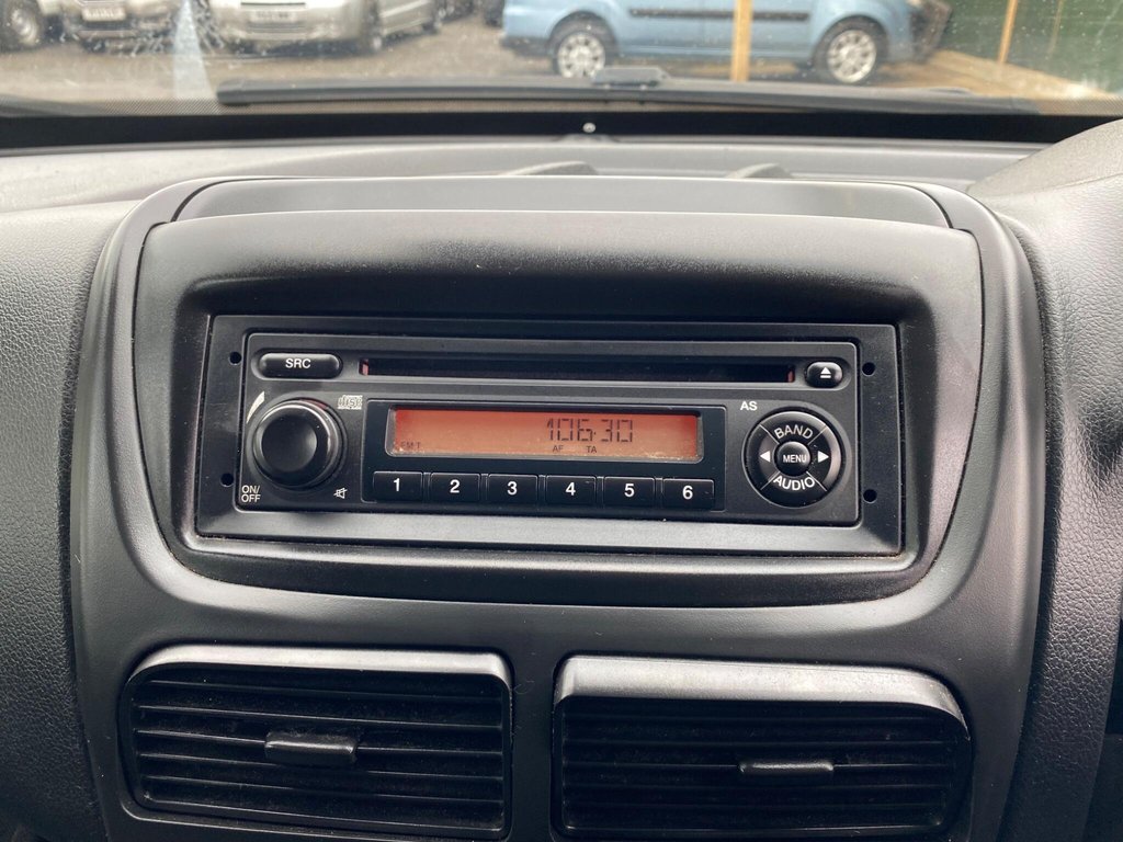 Used Vauxhall Combo 2018 for sale - 77631685: Photo 35