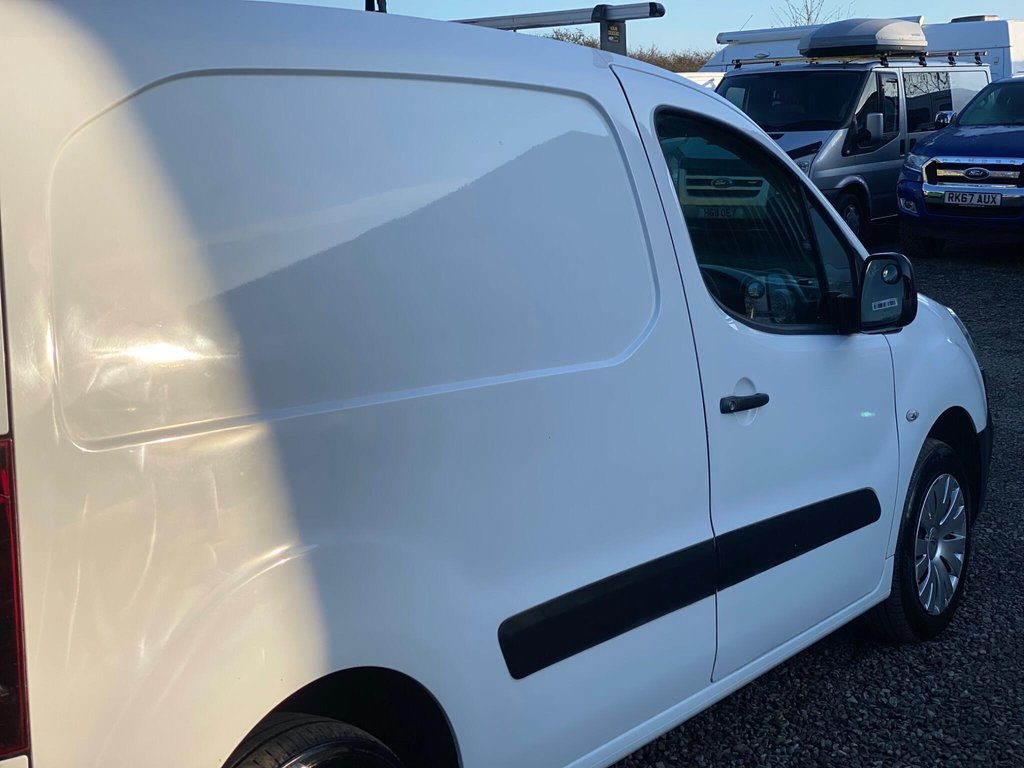 Used Citroen Berlingo 2016 for sale - 77080436: Photo 30