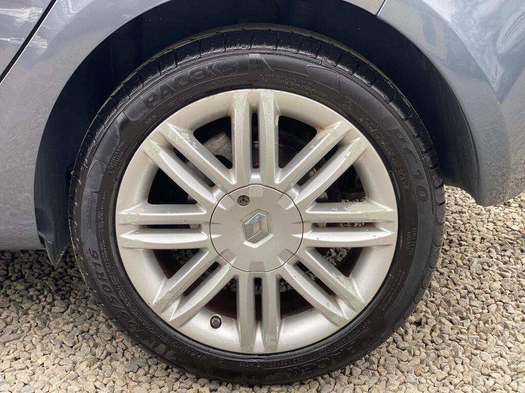 Used Renault Clio 2007 for sale - 76445817: Photo 11